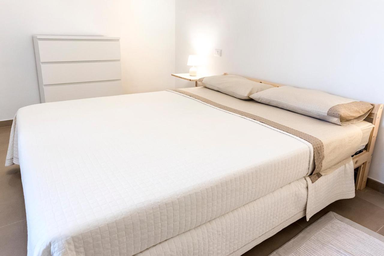 Apartmán A30 - Poggio, Nuovo Bilocale Con Giardino Poggio  Exteriér fotografie